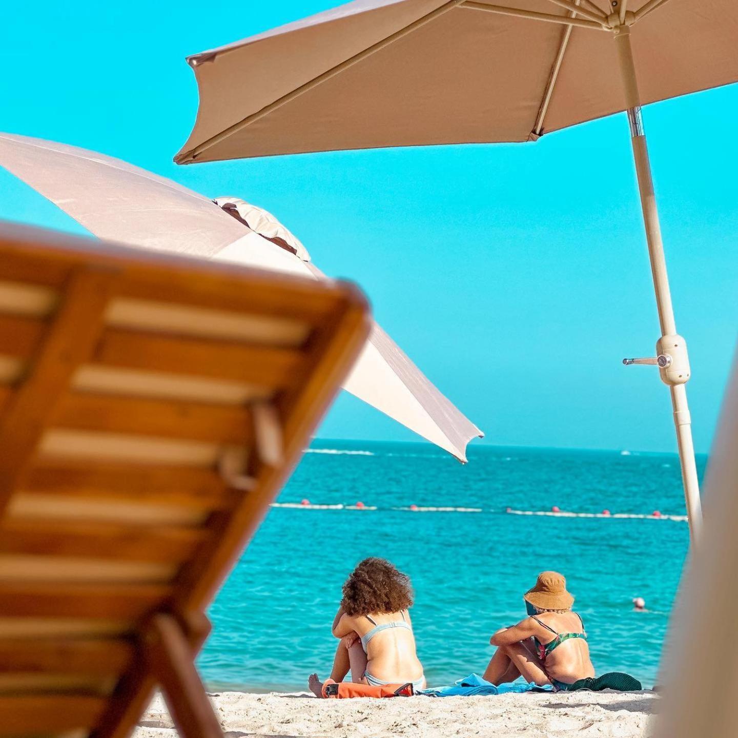 דוחה The Bentley Luxury Hotel & Suites מראה חיצוני תמונה Beach in Marbella